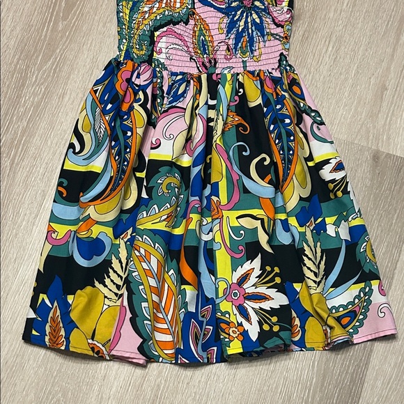 Truth NYC Girls Smocked Colorful Patterned Paisley Top/Dress Sz 8/10 - Picture 3 of 5